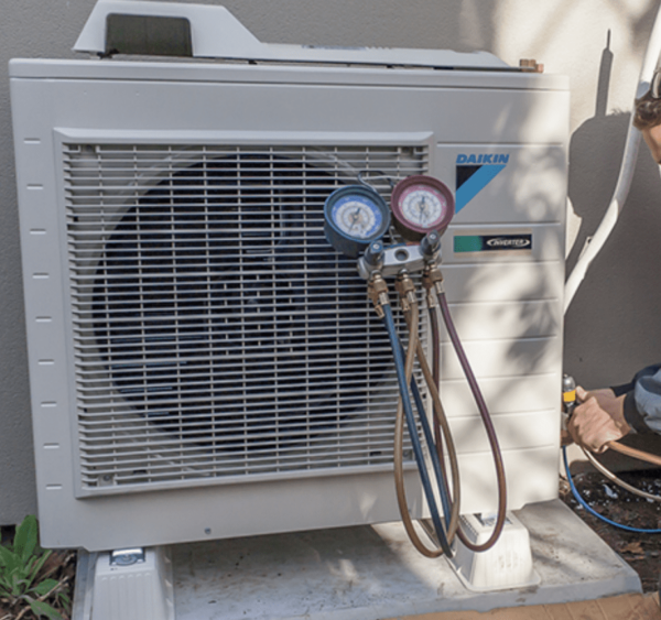 External Heat Pump unit service